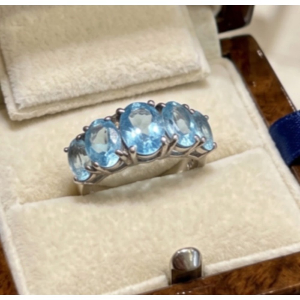 STERLING SILVER COCKTAIL RING Oval Blue Topaz 5-Stone Graduated 5tcw SIZE 6